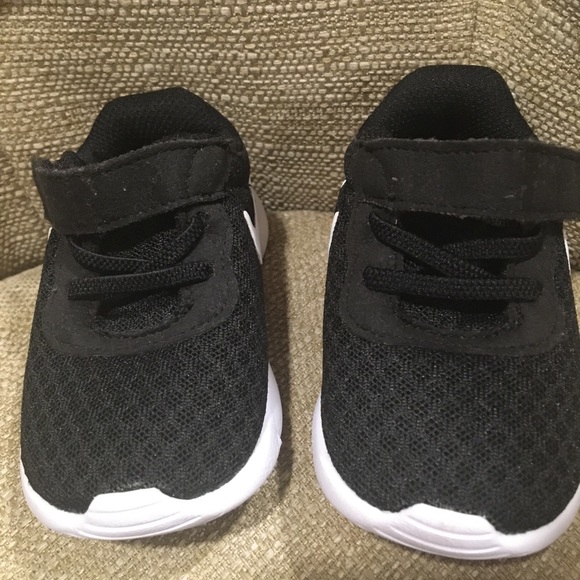 Baby - Picture 3 of 5